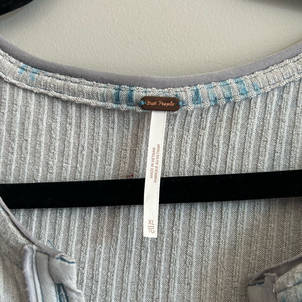 Free People Henley - Picture 2 of 2